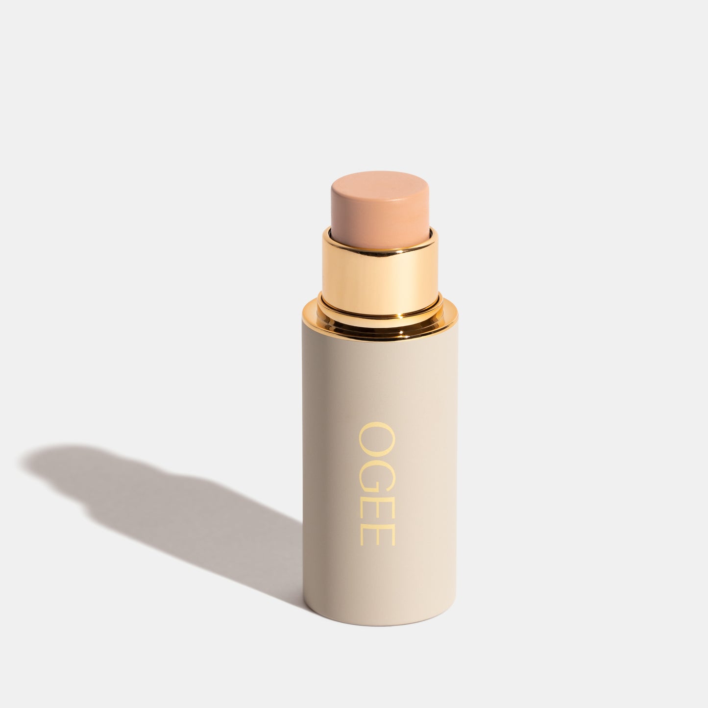 CEDAR 1.20C - Fair, Pink-Beige Undertones