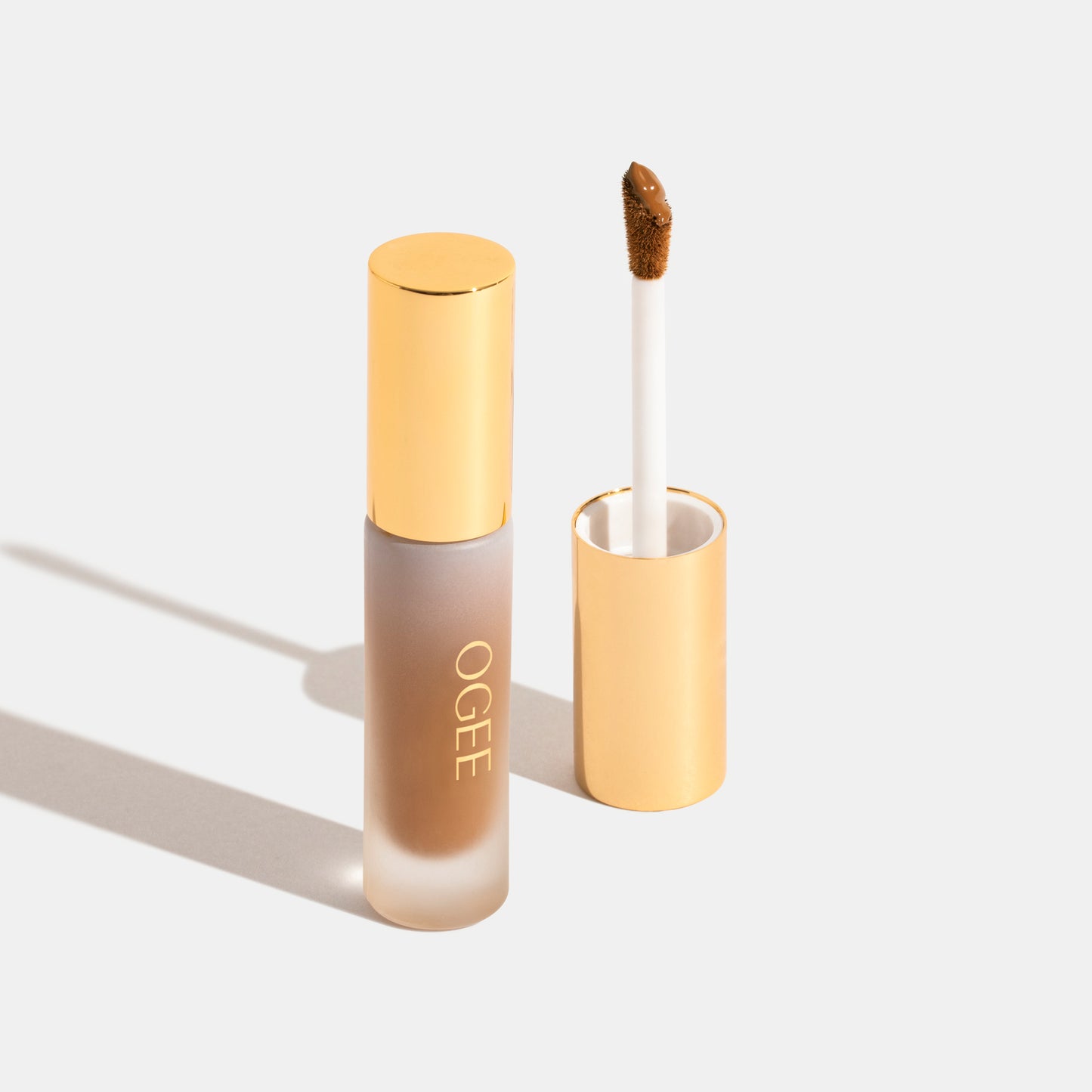MAPLE 8.25N - Medium Deep, Golden-Bronze Undertones